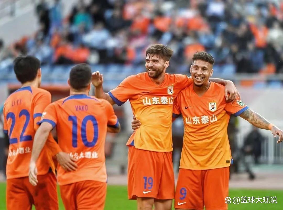 山东泰山发布备战花絮；转会期内部沟通；NBA季后赛任务艰巨；球队文化再被提及的简单介绍