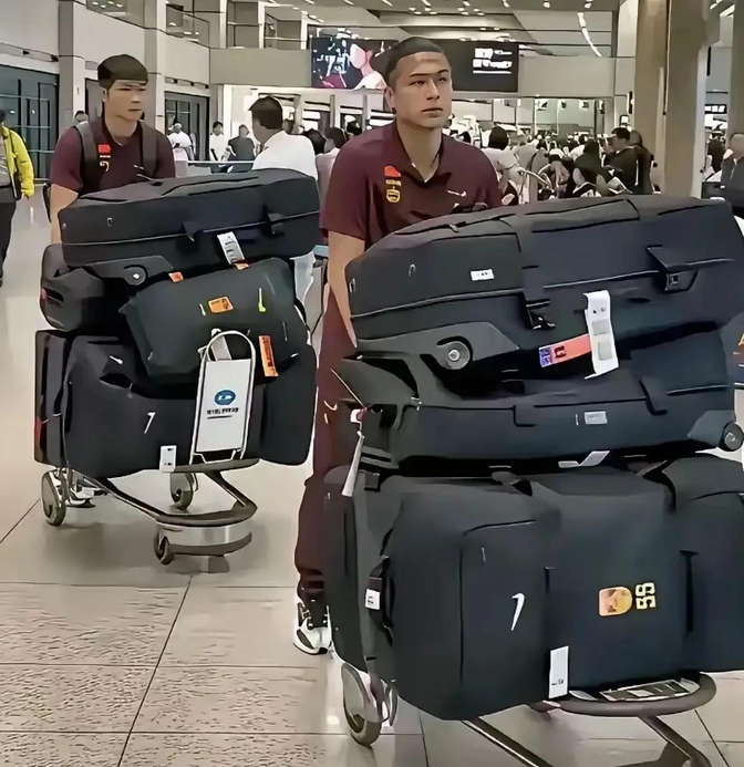 国王杯窗口期走向成谜,费城76人绝杀压哨,球迷炸锅,资深球员宣示担当的简单介绍 国王杯窗口期走向成谜,费城76人绝杀压哨,球迷炸锅,资深球员宣示担当的简单介绍